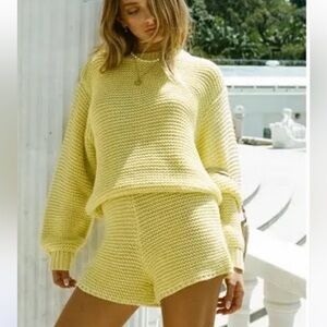 Sabo Skirt Yellow Women's Sweater and Shorts Set
